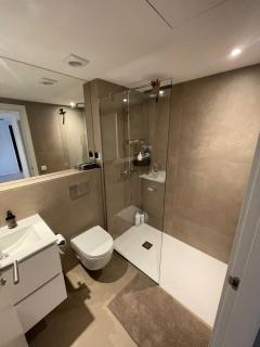 Apartamento de una habitación con terraza grande cerca de Barcelona - Badalona - 4