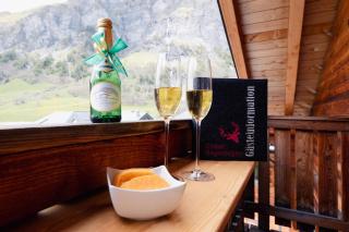 Chalet Regenbogen Leukerbad mit Indoorrutschbahn - Leukerbad - 8
