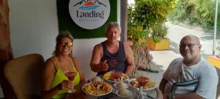 The Landing Hotel And Restaurant - Moyogalpa - 2