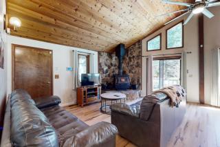 Oglala Getaway - Mevers - 1