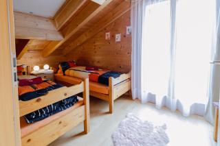 Chalet Regenbogen Leukerbad mit Indoorrutschbahn - Leukerbad - 5