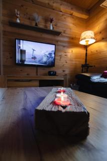 Chalet Regenbogen Leukerbad mit Indoorrutschbahn - 2