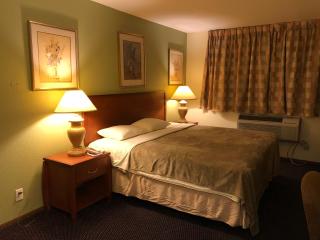 River Walk Inn - 8