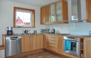 2 Bedroom Lovely Home In Kristinehamn - Edet - 5