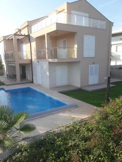 Apartments Pavlovic - Vodice - 0