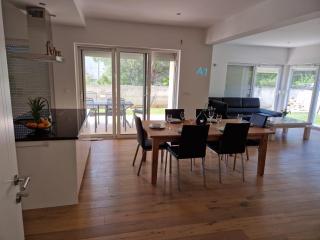 Apartments Pavlovic - Vodice - 4