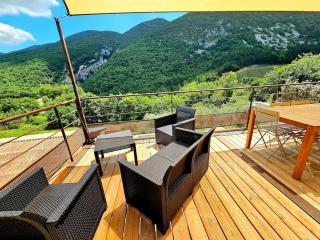 La Castellane, vue imprenable sur le Luberon - Saignon - 3