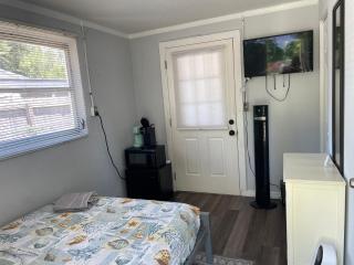 ChassMinidoorway - Homosassa - 6