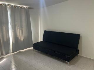 Moderno y céntrico departamento - 1