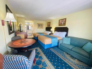 Maple Leaf Inn & Suites - 2