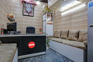 Hotel O Padam Residency - Nuova Delhi - 9