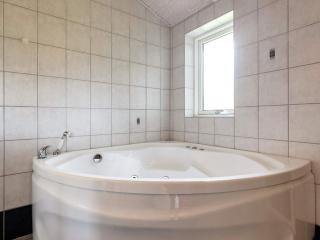 Three-Bedroom Holiday home in Hadsund 48 - Øster Hurup - 9