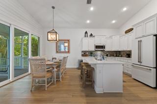 Splash of Lime home - 1