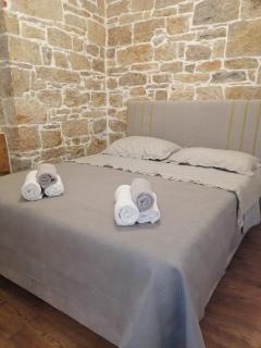 Apartments with parking spaces Konjevrate, Krka - 23231 - Unešić - 5