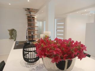 Luxury Apartment with Exceptional Fishing near Bergen, Norway - - 1