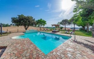 4 Bedroom Beautiful Home In Senigallia - Senigallia - 1