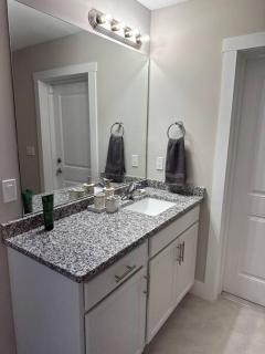 SLW Suites- Home Away From Home - Carlton - 2