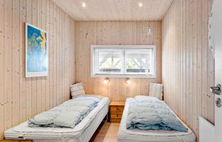 2 Bedroom Stunning Home In Otterup - Otterup - 5