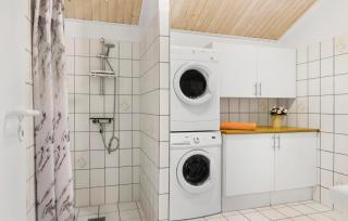 Pet Friendly Home In Tarm With Sauna - Tarm - 9