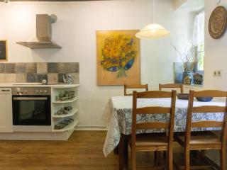 Earth Kingdom in the Pyrmonter Zehnthof - Roes - 1