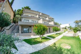 Kaiser Luxury Suites - Achílleion - 0