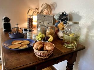 Chambres d'hôtes avec entrée privative au calme dans maison de village - Saint-Jorioz - 4
