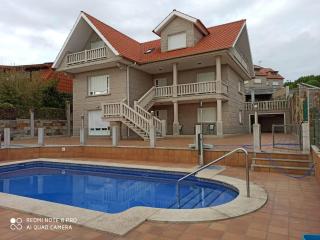 Apartamento de 2 dormitorios At1 en Sanxenxo con vistas al mar y piscina - 7