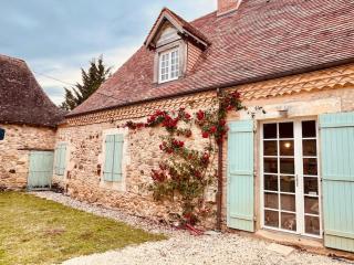 Belle maison ancienne en Perigord avec piscine - Rouffignac Saint-Cernin - 8