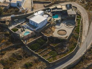 Makarias Traditional Luxury Villas - Ano Meria - 6