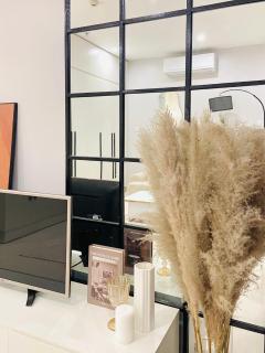 Modern Studio in Ocean City - Gia Lâm Pho - 8