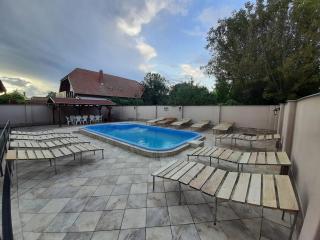 4 féröhelyes apartman - Balatonlelle - 0