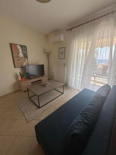 Theros Kalamitsa Apartment - 9