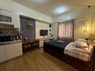 Aesthetic Functional Minimalist Space Sunvida Tower SV1716 - 6