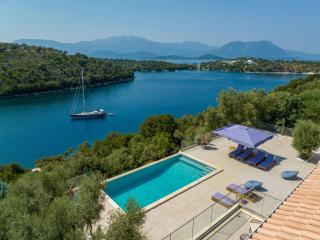 Villa Chriselia - 3 Bedrooms With Sea Access - Meganisi - 0