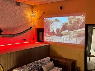 250sqm Garden Duplex with Jacuzzi, Sea View Cinema - 3