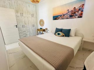 Santana Apartments - 2