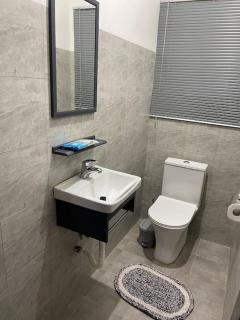 Spacious 2 bedroom apartment - Accra - 3