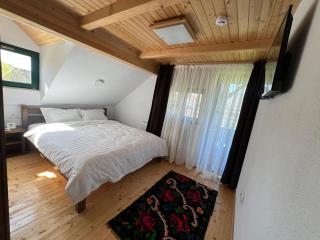 Căsuța din Zăvoaie - Giuleşti - 1