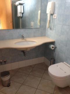 Roses Hotel - 9