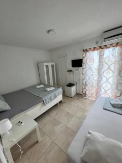 IN Villa Guesthouse - Sutomore - 6
