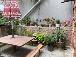 Hillside Guesthouse - 2