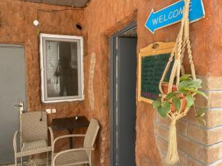 Hillside Guesthouse - 3