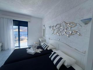 Marinas Studios - Livadia - 6
