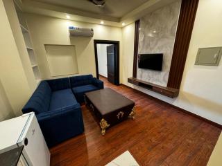 Grand atrium - Faisalabad - 1