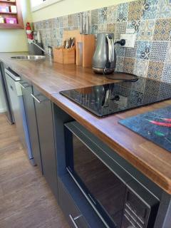 Garden setting, quality independent studio for two - 3