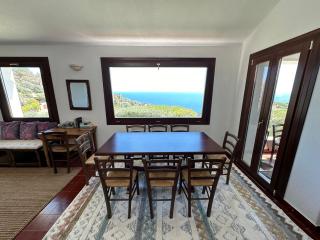 Villa Lyra - Private with Incredible Sea and Sunset Views with Hot Tub - Torre delle Stelle - 1
