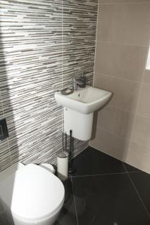 Spacious King Size Room Detached House Free Wifi Free Parking - Hillsborough - 5