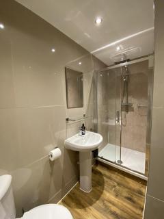 The Upton Coach House - Birkenhead - 2