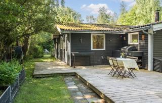 Beautiful Home In Højby With Wifi - Højby - 9