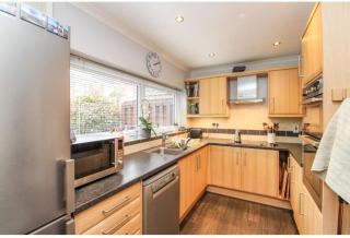 Double Room in Crawley,Gatwick,West Sussex - Ifield - 2